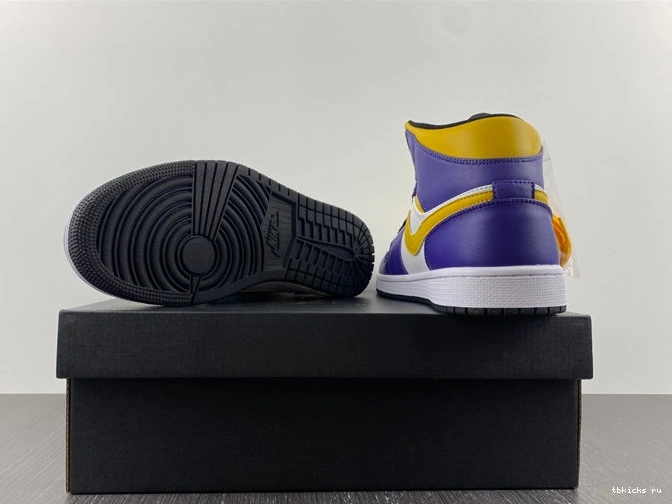 Cheap TB DQ8426- Lakers 3696 Functional Mid Jordan 1 1026